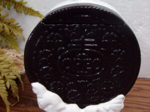 Nabisco Third in Series Oreo Milk Splash Ceramic Cookie Jar
