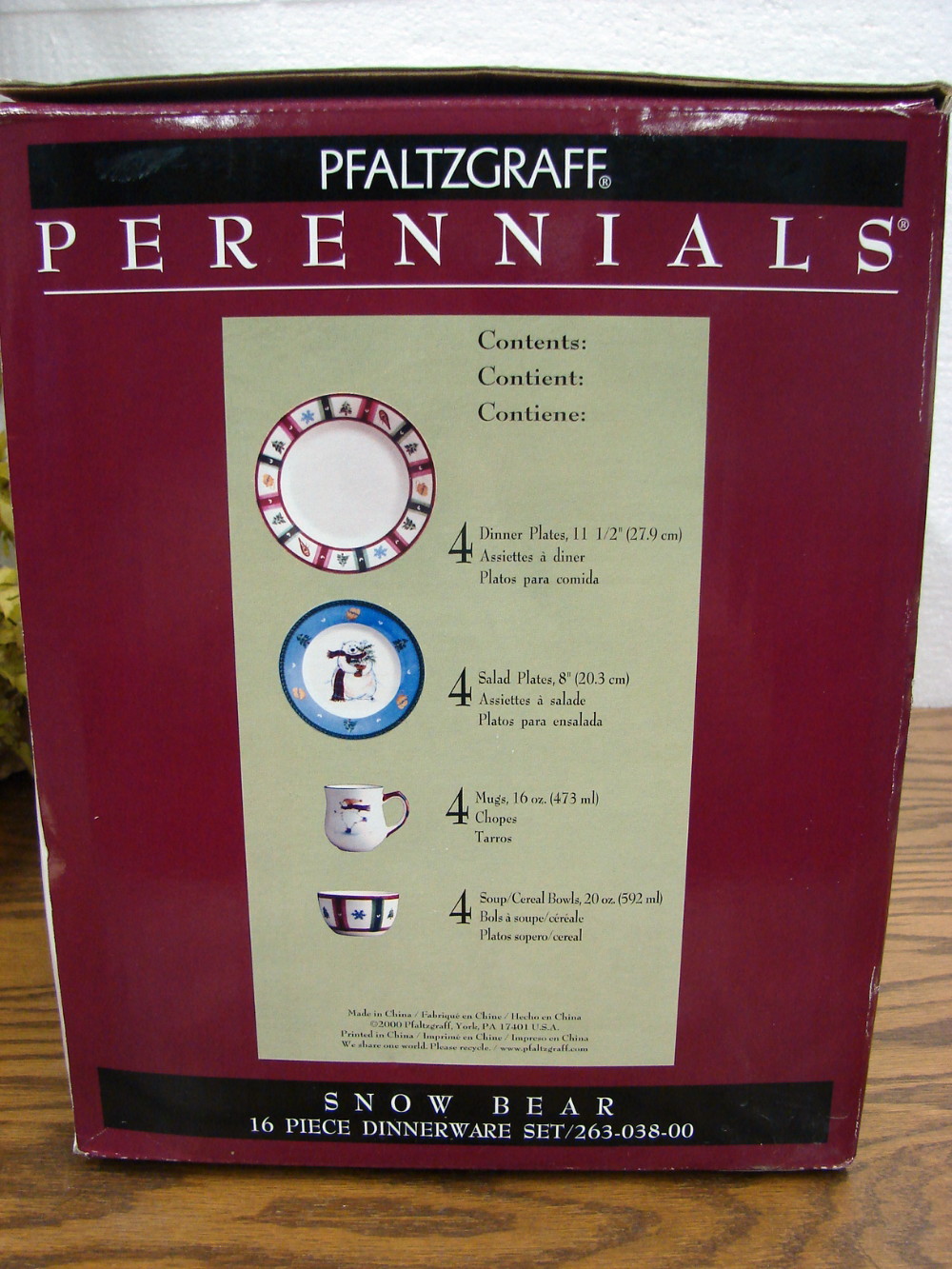 Brand New in Box Pfaltzgraff Snow Bear 16 pc Dinnerware Set Plates Mugs Bowls Service for 4 - Image 2