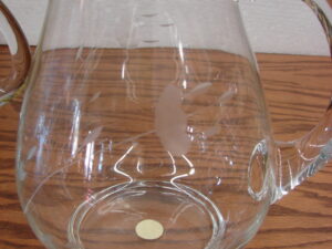 Retired Princess House Etched Crystal Glass Heritage 10" Pitcher w/ Ice Lip #2 Handle