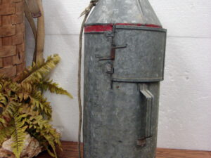 Vintage 1933 Torpedo Rocket Automatic Minnow Pail Pull Behind Bucket