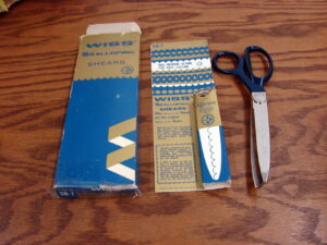Brand New in Box Vintage Wiss SN-7 Skalloping Pinking Shears Scissors