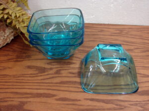 Set/4 Vintage Hazel Atlas Capri Colonial Blue Aqua Square Base Square Bowls 6"