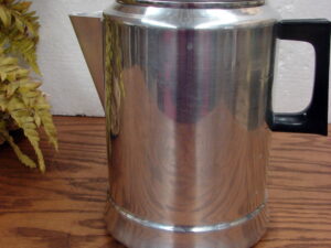 Vintage Mirro Coffee Pot Aluminum Percolator Camping 14 Cup Like New