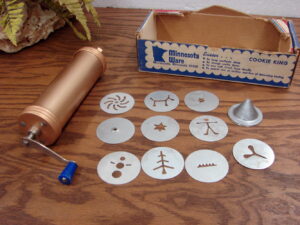Complete Minnesota Nordic Ware Deluxe Spritz Cookie Press Cookie King Crank Type Box