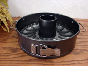 Pampered Chef #1541 Springform Layered Cake Pan Glass Serving Plate Cheesecake Form