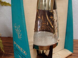 Brand New Vintage PYREX Cinderella Carafe Decanter w/ Candle Warmer Pitcher in Original Box
