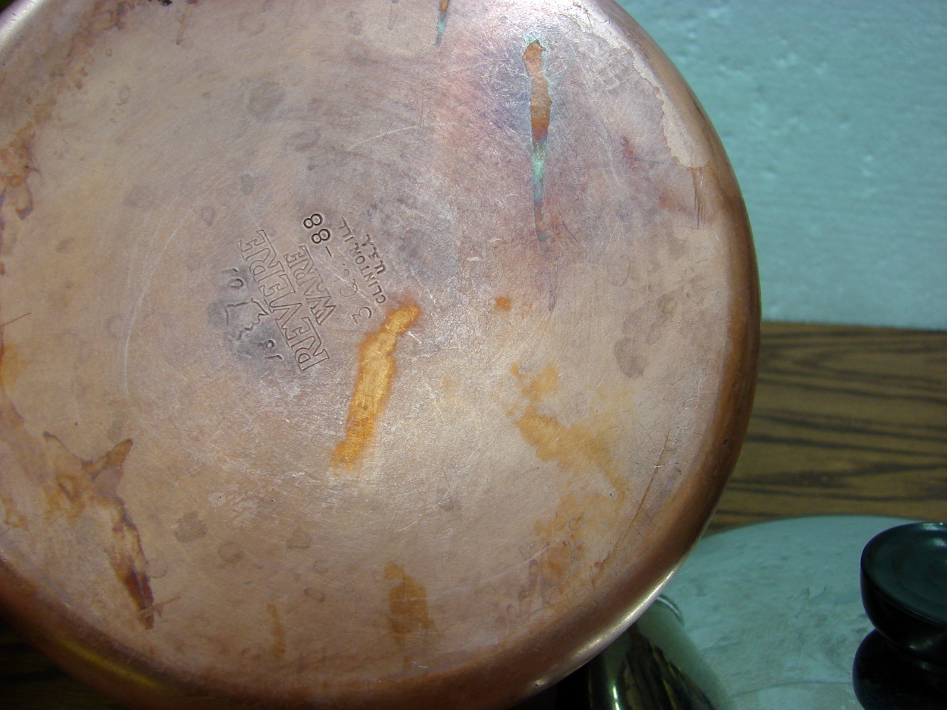 Vintage Copper Bottom Revere Ware 3 Quart Sauce Pan w/ Lid - Image 2