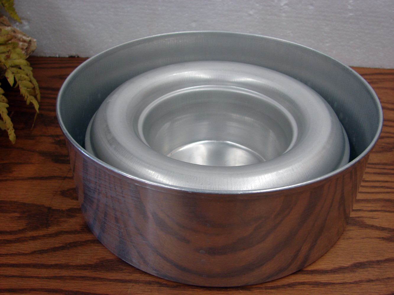 Vintage West Bend Easy Out Ring Gelatin Mold Jello Salad Ring Aluminum