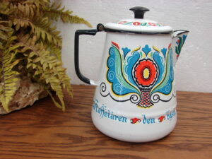 Large Vintage Swedish Berggren Kaffetaren den basta Enamelware Coffee Server
