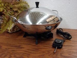 Vintage Farberware Stainless Steel 14" Electric Wok 303 Tested Working