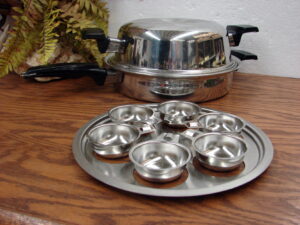 Premiere 2100 Seven Ply Stainless Steel Induct-A-Core Skillet Fry Pan Egg Poacher w/ Dome Lid