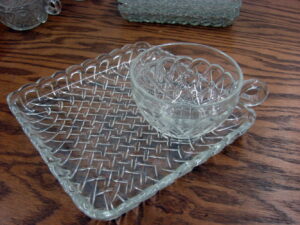 Vintage Indiana Glass Square Clear Pretzel Snack Set 5 Plates 7 Cups