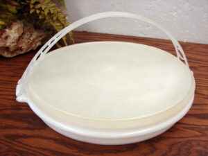 Vintage Tupperware #405 Vegetable Relish Lazy Susan Divided Tray with #224 Lid & Handle