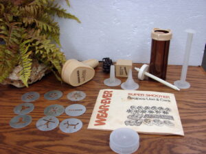 Vintage Complete Smoke Wear-Ever Super Shooter Electric Spritz Cookie Press Gun No Box