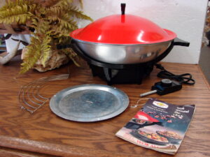 Complete Nordic Ware Electric Wok Master #85560 Tested Working
