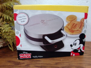 Brand New Disney Mickey Mouse Waffle Baker Maker Classic Mickey 1928 DCM-1