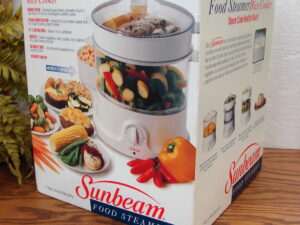 Brand New Sunbeam 8 Quart Food Steamer & Rice Cooker Model 4713