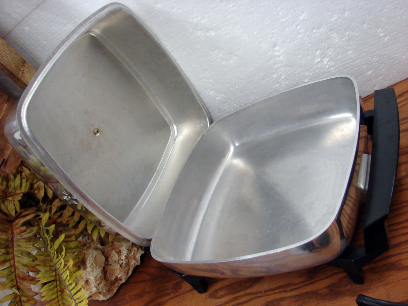 Vintage Mirro-Matic Electric Buffet Server Chicken Frying Pan w/ Lid M-0272 Tested Working - Image 2