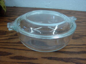 Vintage PYREX #019 Clear Glass Miniature 20 oz Casserole Baking Dish w/ Lid