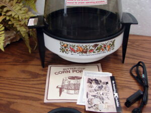 Brand New Vintage MCM LePot Chaud Spice of Life Popcorn Popper Kmart K-lectables