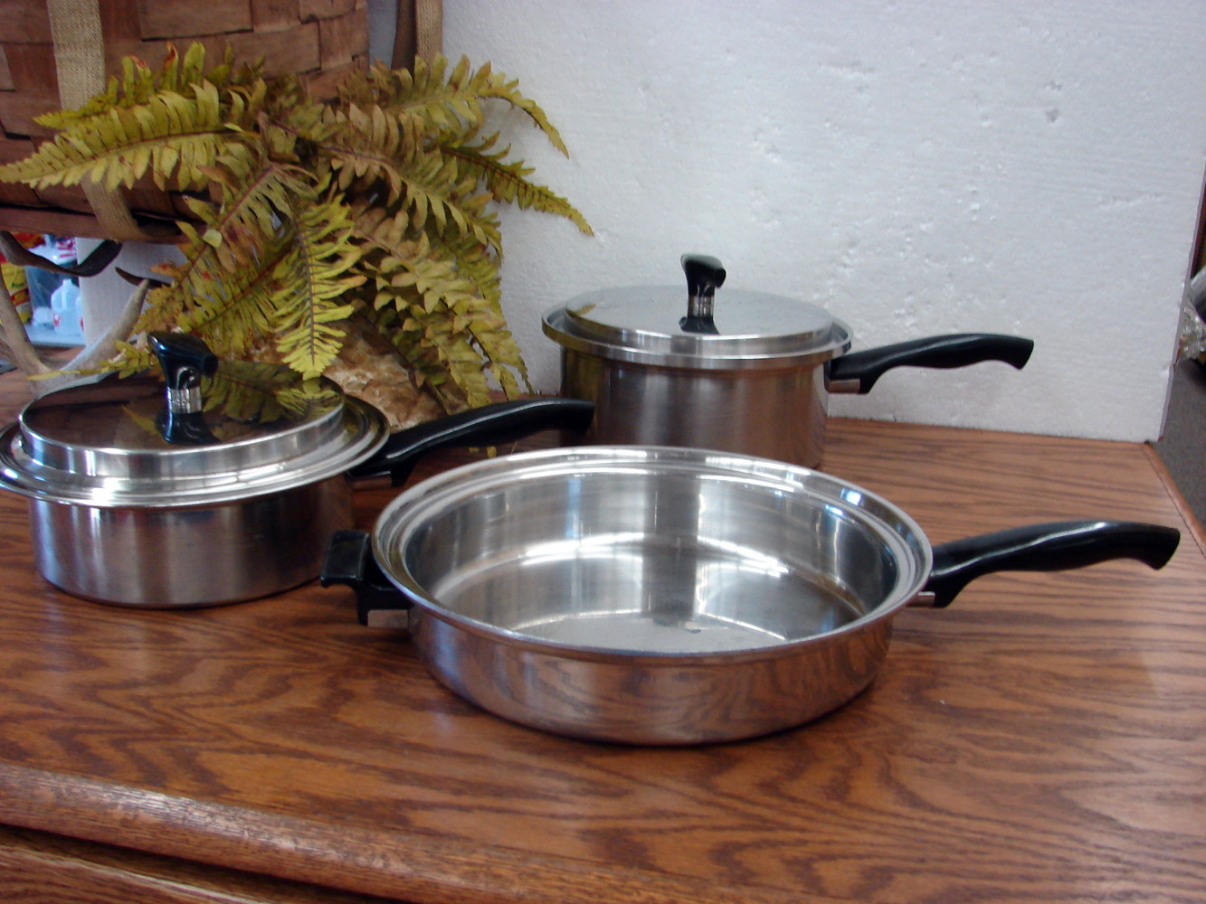 6 pc Vintage Kitchen Craft 3 Ply Stainless Steel Sauce Pan Melting Pot Skillet w/ T Handle Lids