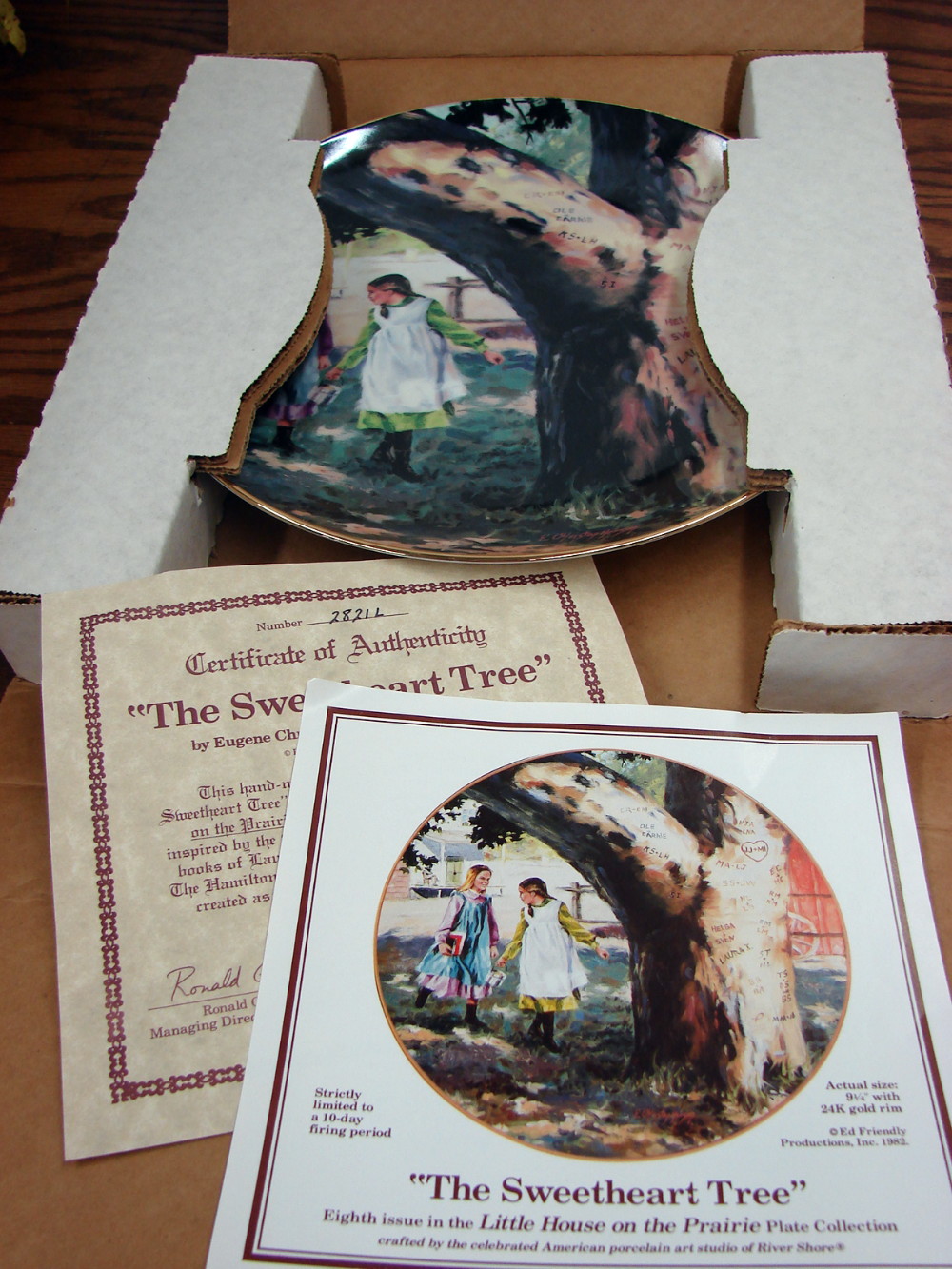 Sweetheart Tree Little House On The Prairie Collectors Plate #2821L w/ Certificate Box