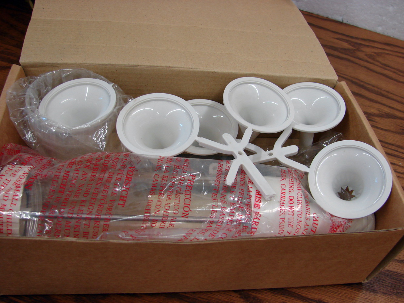 Brand New Pampered Chef #1778 Easy Accent Cake Decorator Deviled Egg Pastry Filler Box Damage - Image 4