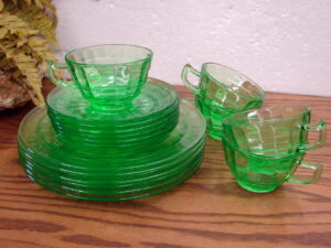 17 pc Vintage Anchor Hocking Block Optic Green Uranium Glass Depression Cups Saucer 8" Plates
