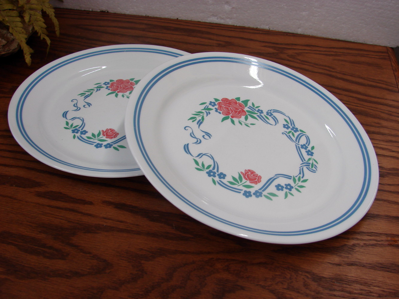 Set of 2 Vintage Corning Ware Corelle Summer Fair Flower Garland Dinner Plate
