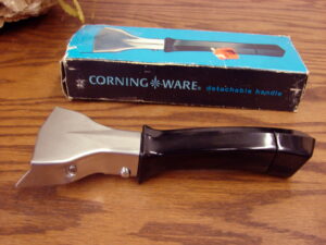 Vintage Corning Ware Detachable Swivel Twist Release Lock Handle w/ Box