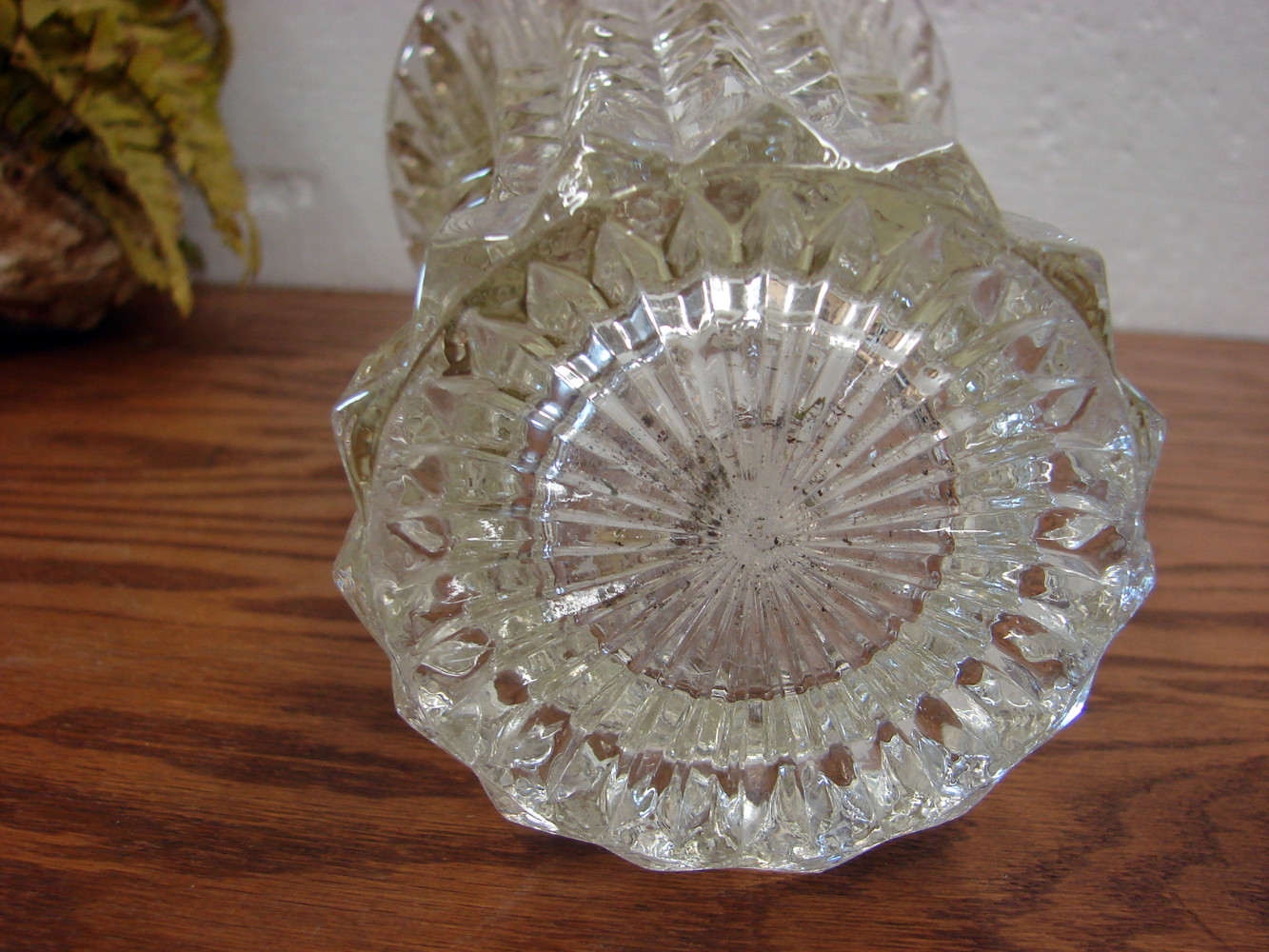 Vintage Heavy Art Glass Crystal Clear Vase Vetreria di Borgonovo Italian - Image 3