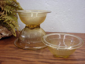 Set/3 Vintage Federal Hazel Atlas Amber Glass Rolled Rim Square Bottom Mixing Bowl 6,7,8"