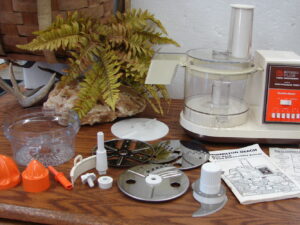 Complete Hamilton Beach Electric Food Processor Juicer w/ Accessories Tested #721-2