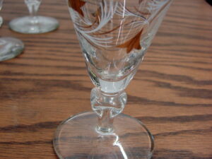 Set/8 Vintage MCM Libbey Royal Fern Cordial Liqueur Glasses 1 oz White Gold Accents