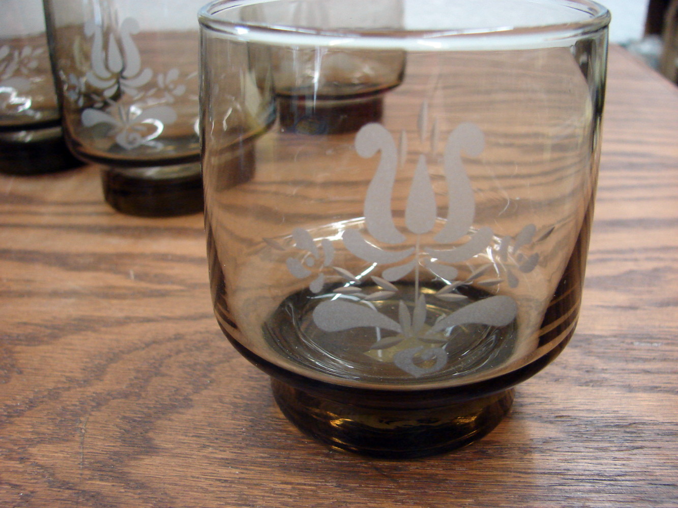 Set/4 Vintage Pfaltzgraff Village Glassware Brown Etched Rocks Juice 3 1/4" - Image 3