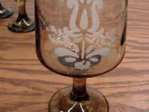 Set/9 Vintage Pfaltzgraff Village Glassware Brown Etched Goblet 5 7/8"