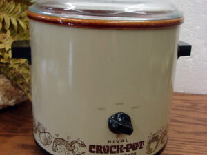 Vintage Like New Rival Crock Pot #3100 Avocado Green Slow Cooker Stoneware Glass Lid Tested
