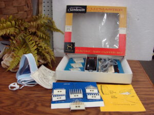 Vintage MCM Sunbeam ClipMaster Electric Hair Clipping Set in Box Plus Extras Tested