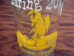 Vintage Anchor Hocking Roaring 20's Tumbler Glass Yellow Design