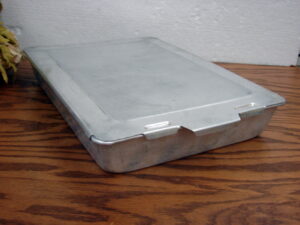 Vintage Bake King #845 Pure Aluminum Lasagna Cake Pan w/ Lid 13 x 9