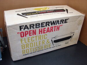 Brand New Vintage Farberware Open Hearth Electric Broiler & Rotisserie #455A Complete w/ Box