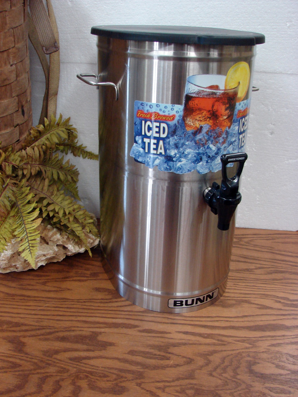 Commercial Stainless Steel Bunn Ice Tea Dispenser 4 gallon w/ Spigot TDO-4