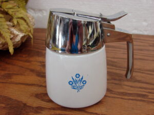 HTF Vintage Corning Ware Blue Cornflower Syrup Pitcher Stainless Dripcut Dispensers Inc