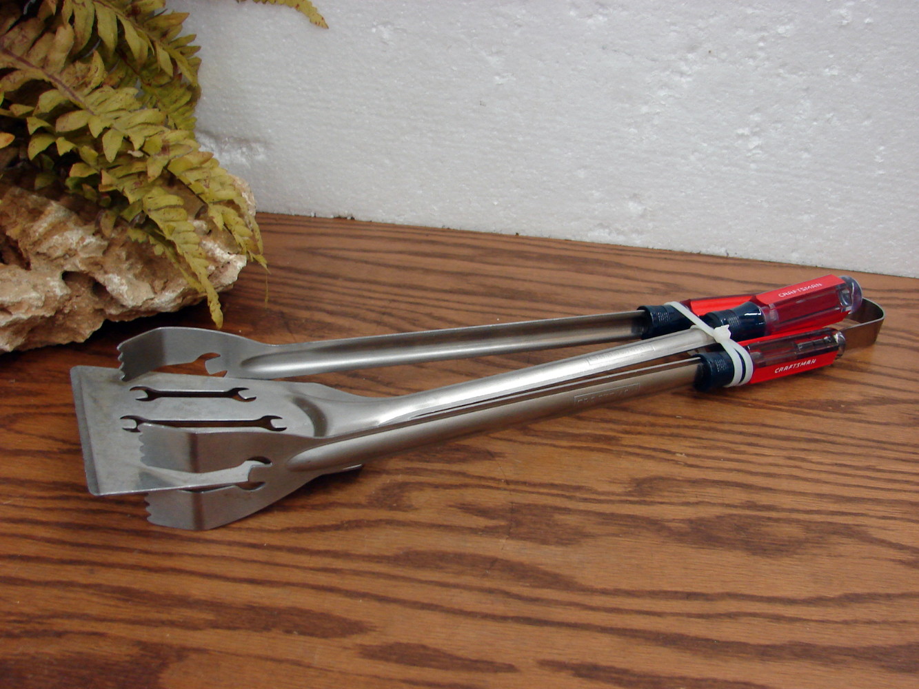 Like New 2 pc Craftsman Oversized BBQ Tool Set Tongs Slotted Spatula - Image 2