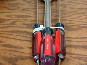Like New 2 pc Craftsman Oversized BBQ Tool Set Tongs Slotted Spatula