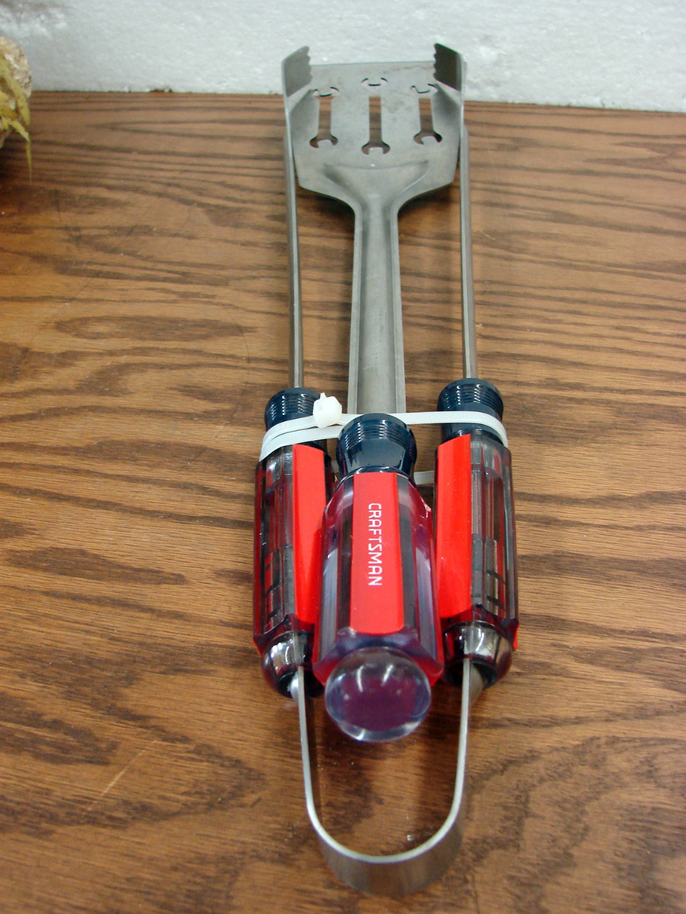 Like New 2 pc Craftsman Oversized BBQ Tool Set Tongs Slotted Spatula