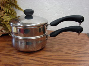 Vintage Farberware 18/10 Stainless Steel Cookware Sauce Pan 2 Qt w/ Steamer Stack Insert