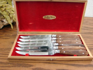Vintage Fashion Manor Wood Stainless Steel Steak Knife Set in Box Japan