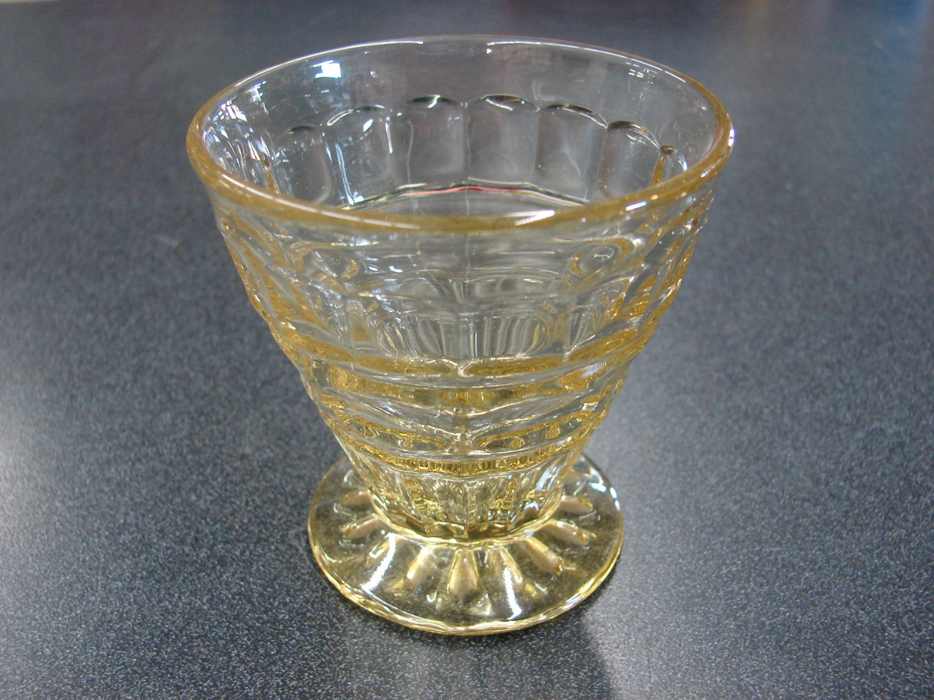 Fostoria Hermitage Topaz Depression Glass Oyster Cocktail Dish - Image 2