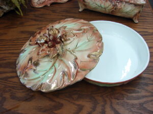 Vintage MCM Golden Acorn Accessories Covered Pie Dish Ceramic Japan Gold Trim Leaf Acorn